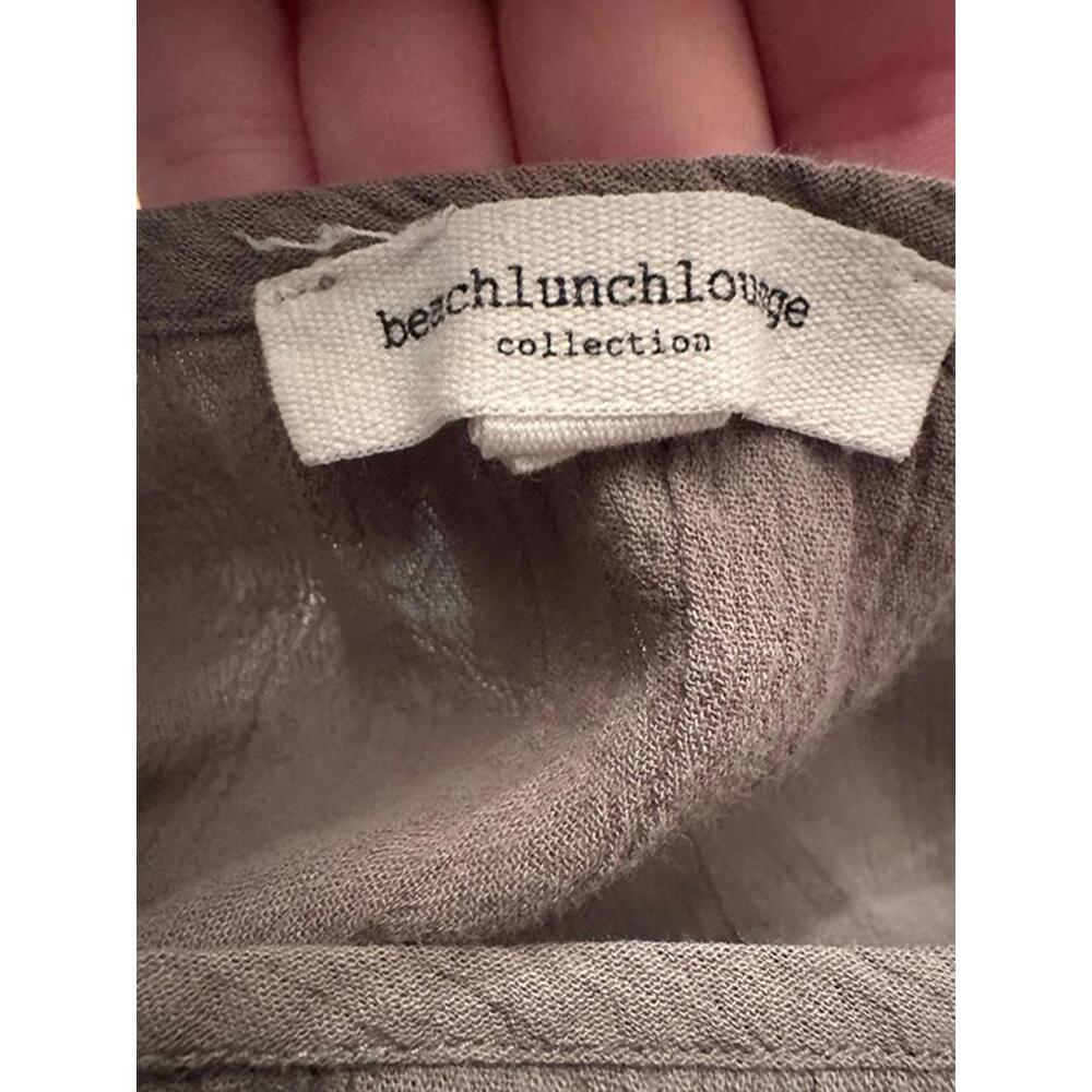 BeachLunchLounge Collection Boho Eyelet Embroidered Blouse Size Small Taupe - Picture 2 of 3